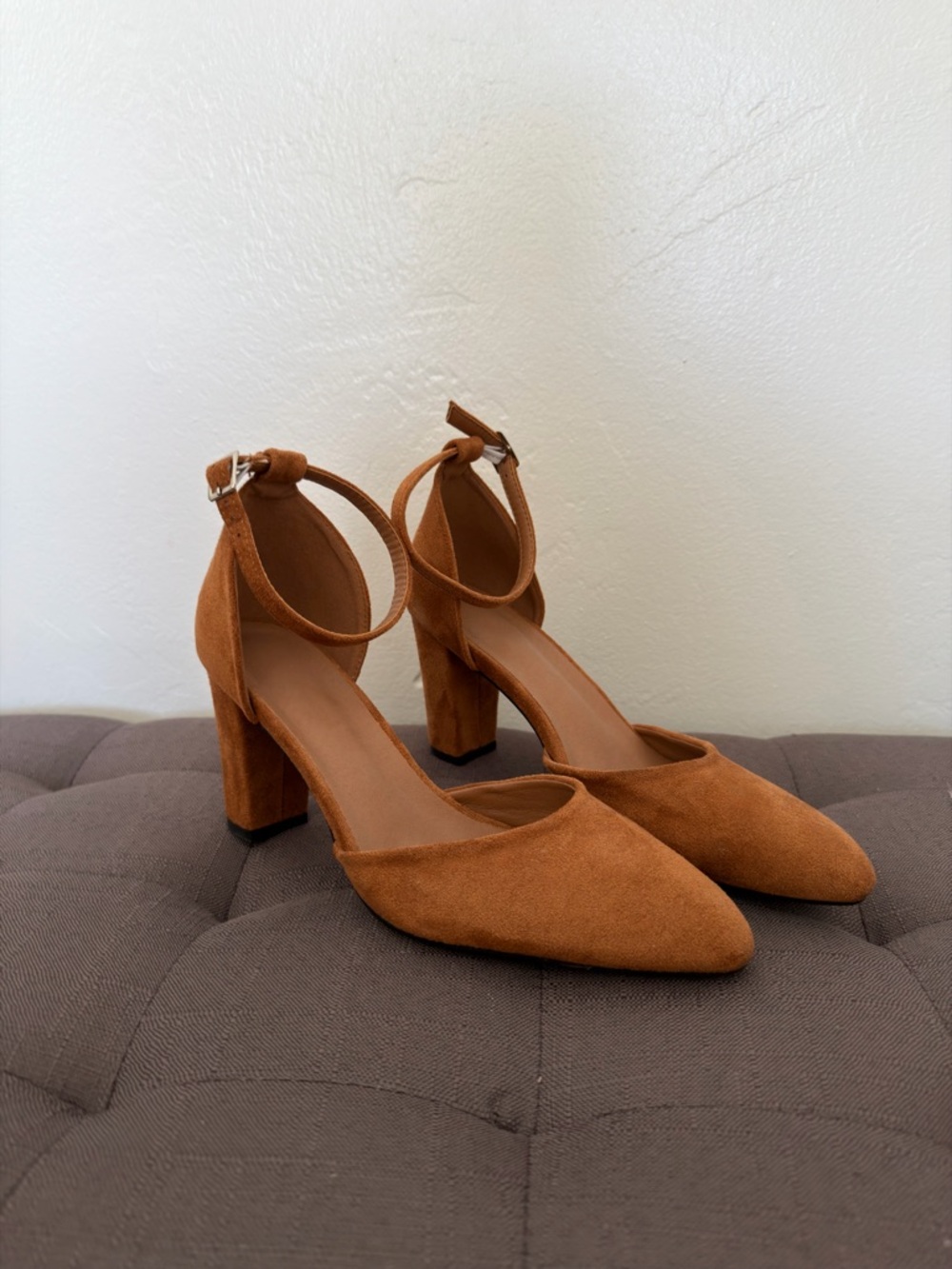 Brown Suede Ankle Strap Block Heel Pumps Size 9.5 Women’s Closed Toe Heels